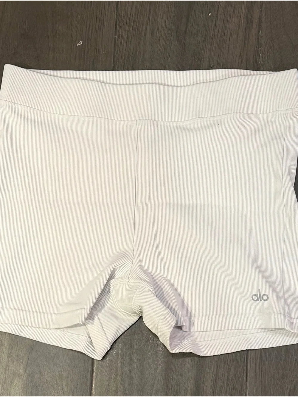 ALO YOGA Women's Goddess Ribbed High-Waist Hot Shorts Sz Large